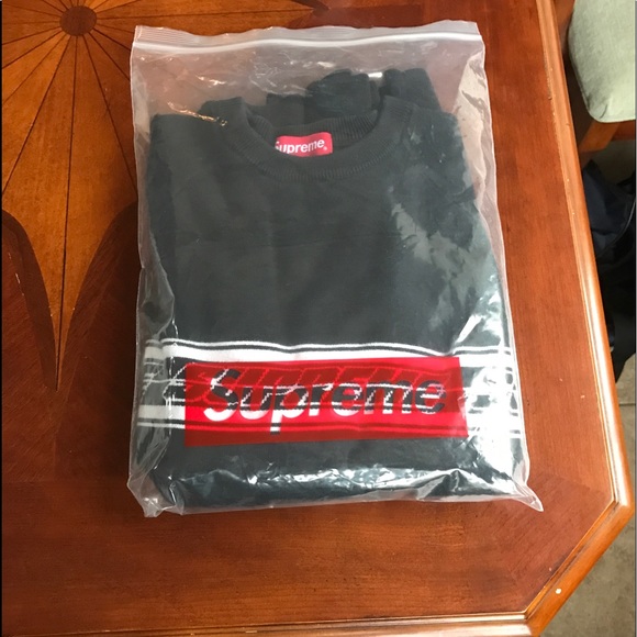 Supreme Raglan Tee - Picture 2 of 5